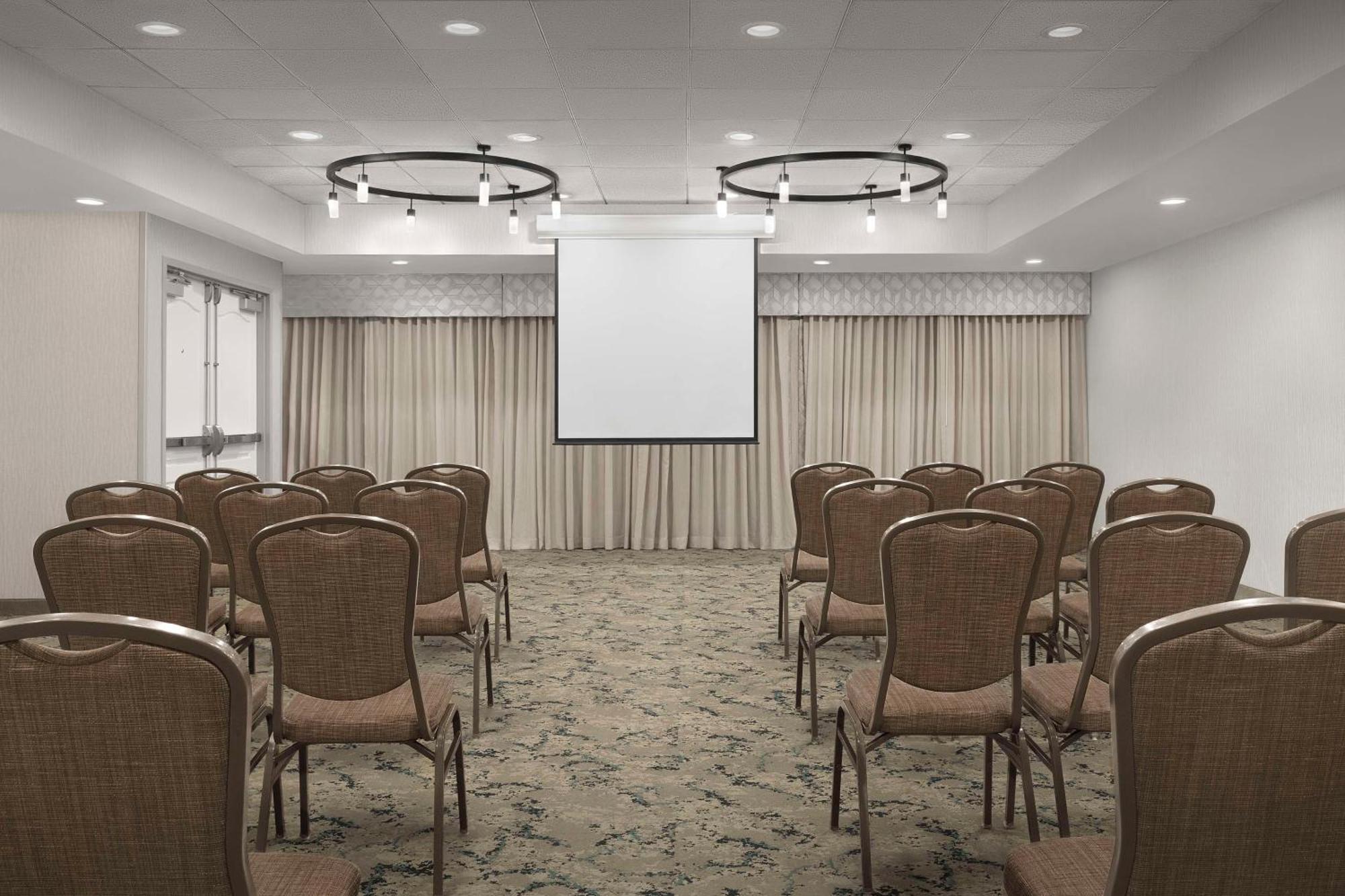 Hilton Garden Inn Raleigh Capital Blvd I-540 Kültér fotó
