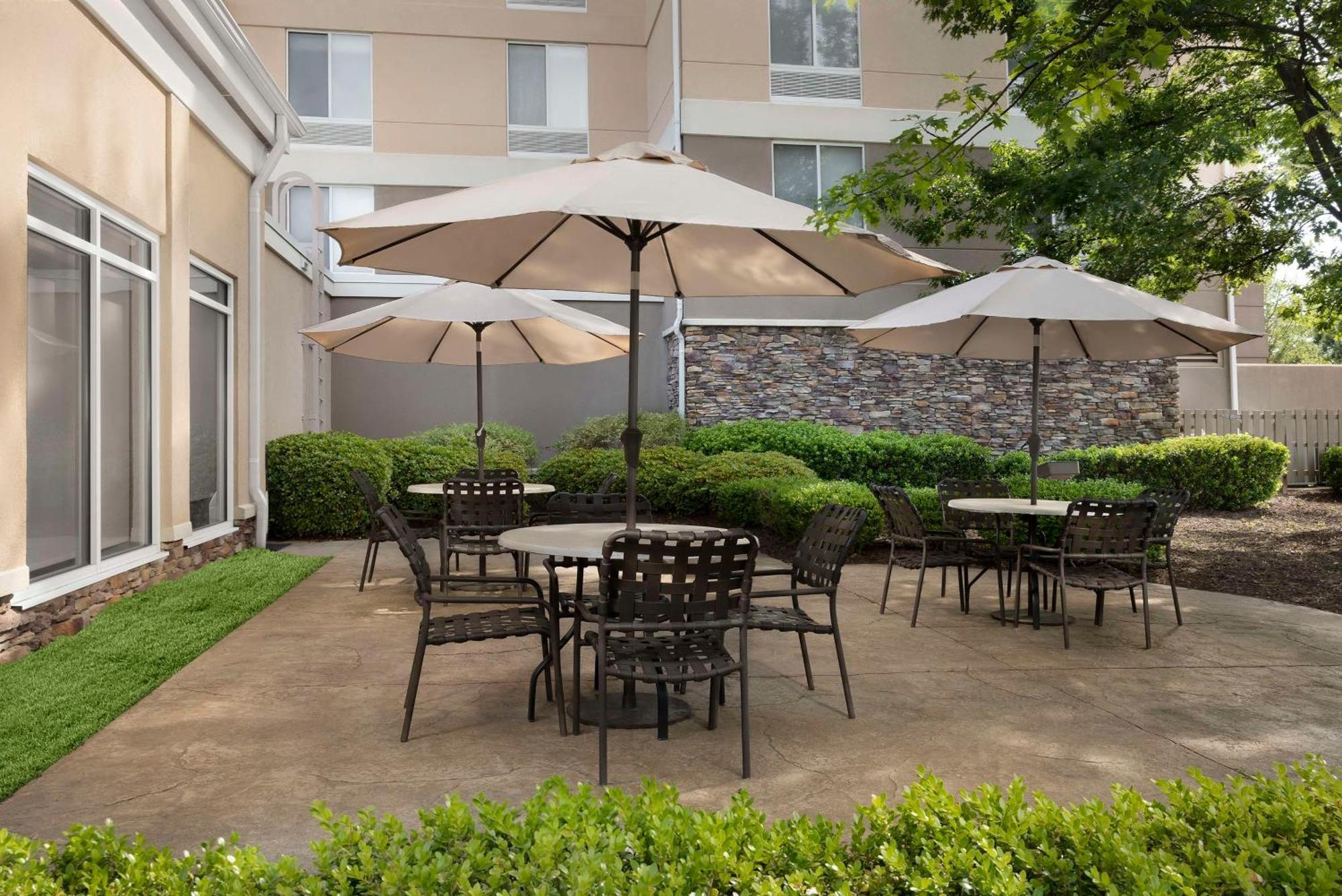 Hilton Garden Inn Raleigh Capital Blvd I-540 Kültér fotó