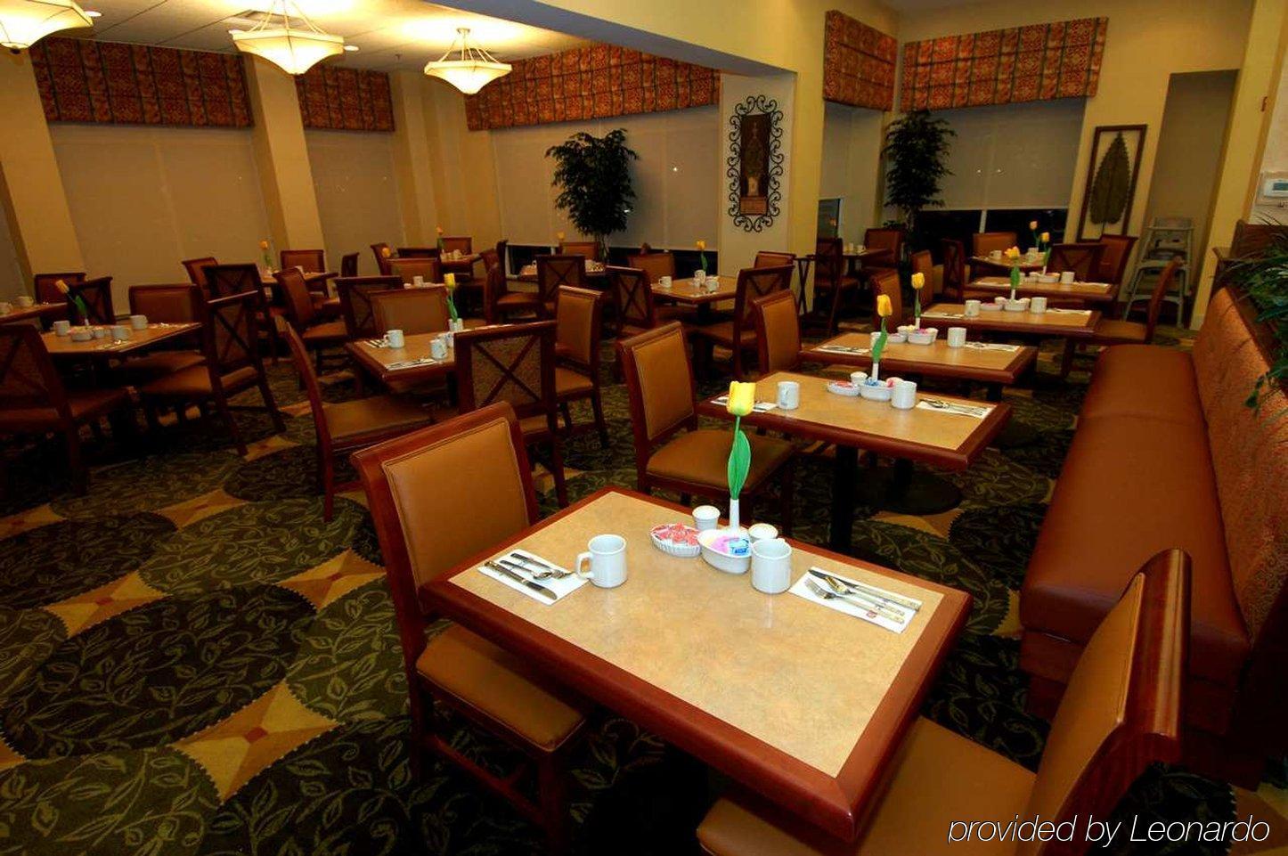 Hilton Garden Inn Raleigh Capital Blvd I-540 Étterem fotó